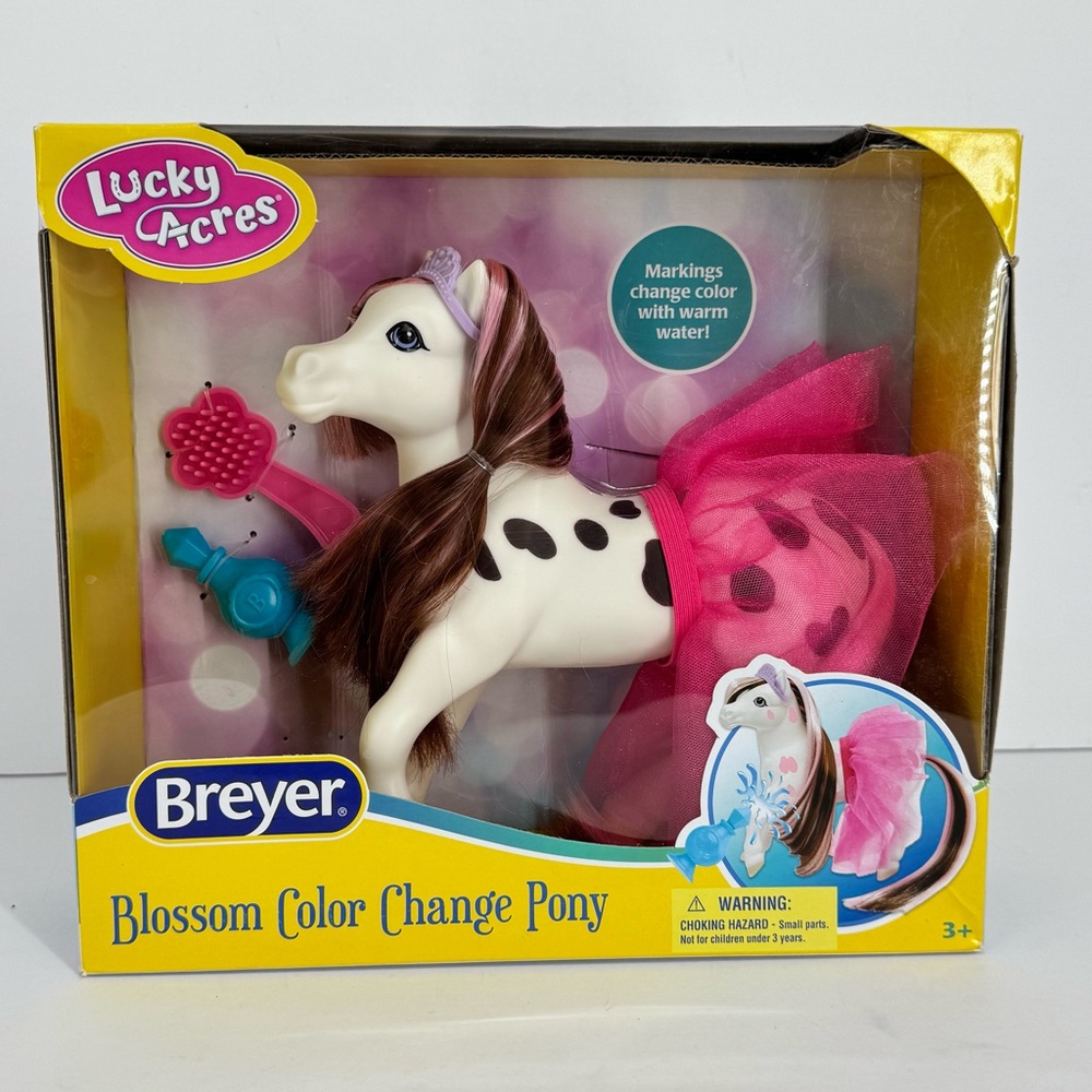 2021 NEW Breyer Lucky Acres Blossom Color Change Pony Horse Toy Pink TuTu